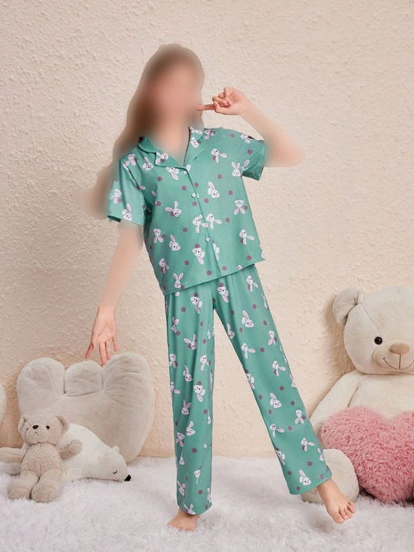 نگهداری صحیح لباس خواب دخترانه