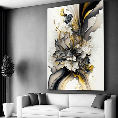 دیوارهای خاکستری روشن در دکور مشکی طلایی.

